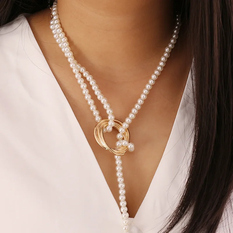 2022 New Women\'s Long Pearl Beads Strand Necklace Lady Punk Round Alloy Jewelry Accessories Fashion Unique Neck Decoration