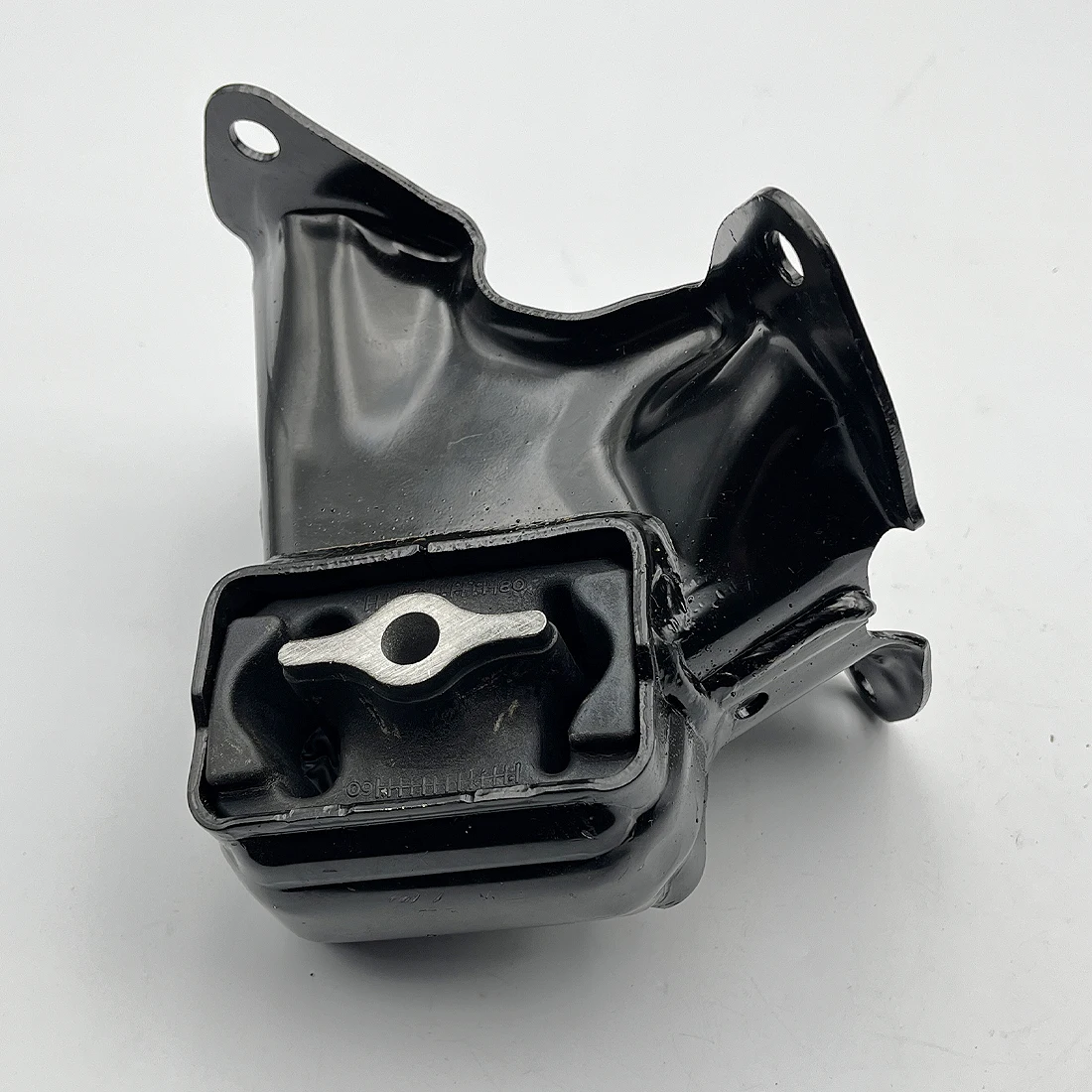 52090297AG  Engine Mount Bracket for  Grand Cherokee  Commander 2005-2010 NEW 52090297AF 52090297AD