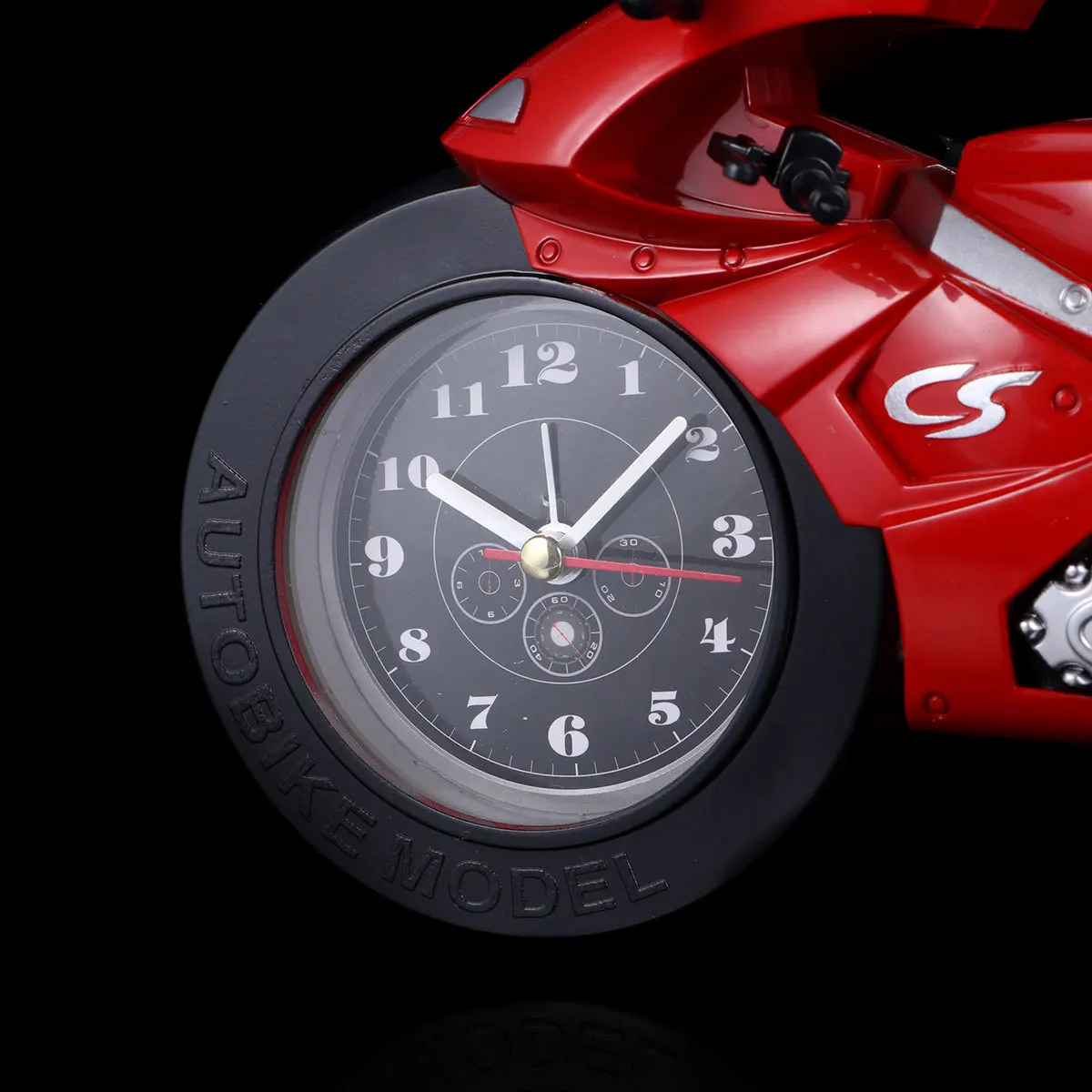 Sveglia per moto rossa dei cartoni animati Regalo creativo per l'arredamento della casa per gli appassionati di motori Movimento al quarzo accurato