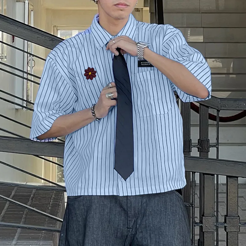 

INCERUN Men Striped Shirt Lapel Half Sleeve Oversize Pockets Casual Men Clothing Streetwear Summer 2026 Fashion Shirts S-5XL