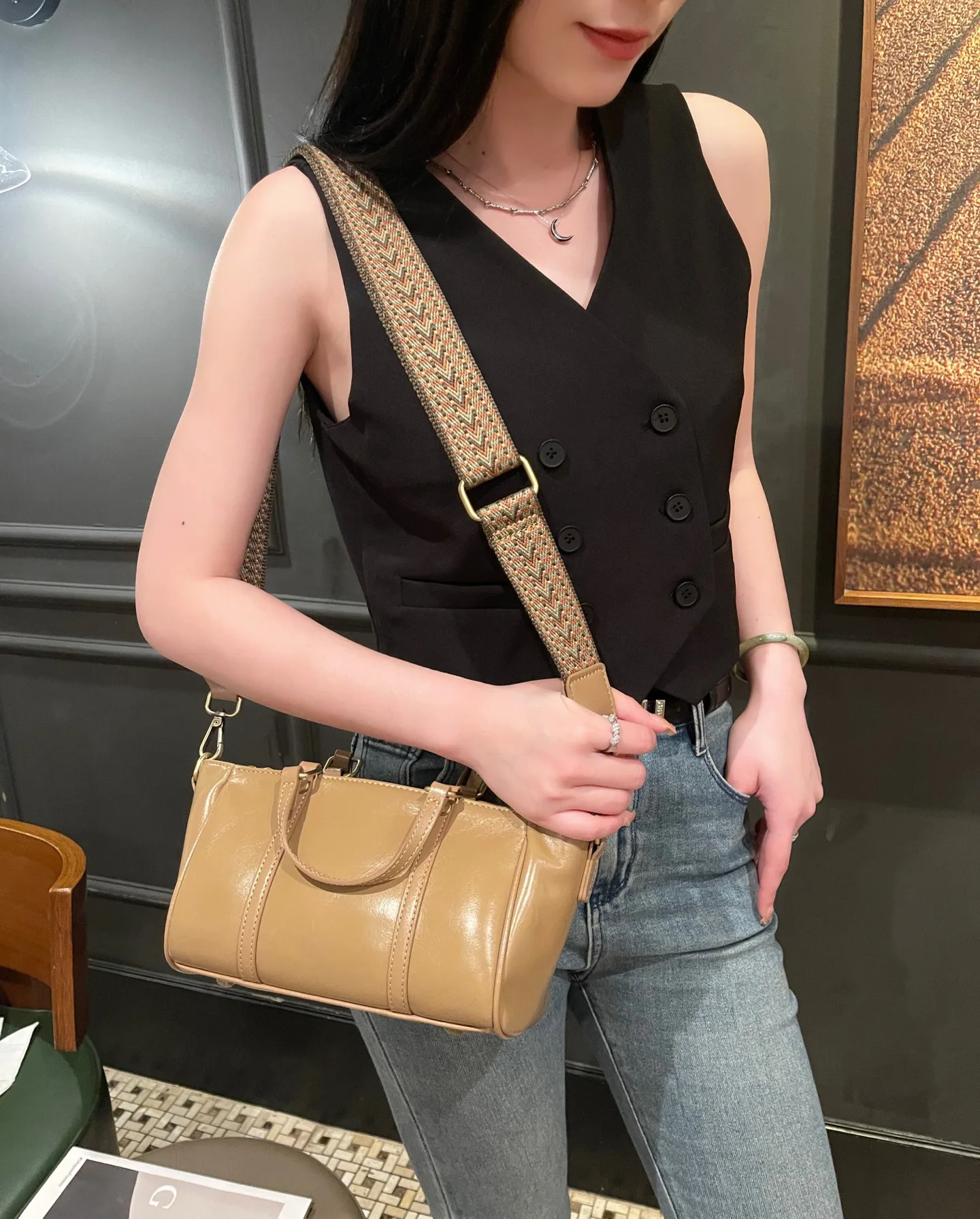 

Genuine Grade Cow Leather Women's Shoulder Crossbody Bags Luxury Designer Brand Female Handbag for Woman Cowhide Ladies Bag New
