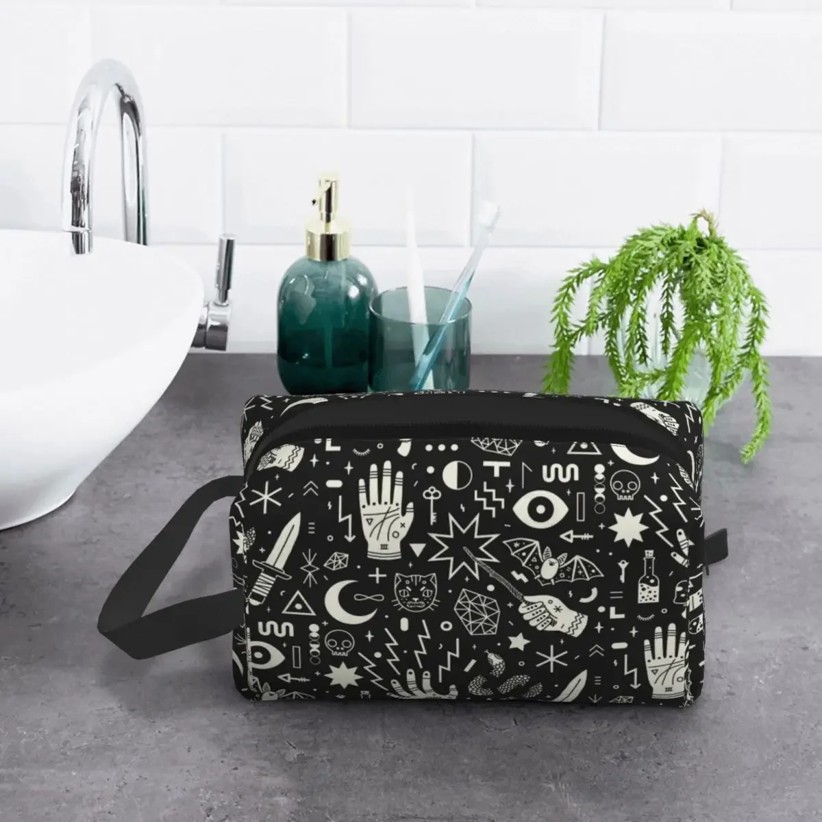 Travel Halloween Witchcraft Witch Toiletry Bag Kawaii Occult Witchy Magic Makeup Cosmetic Organizer Women Storage Dopp Kit Case