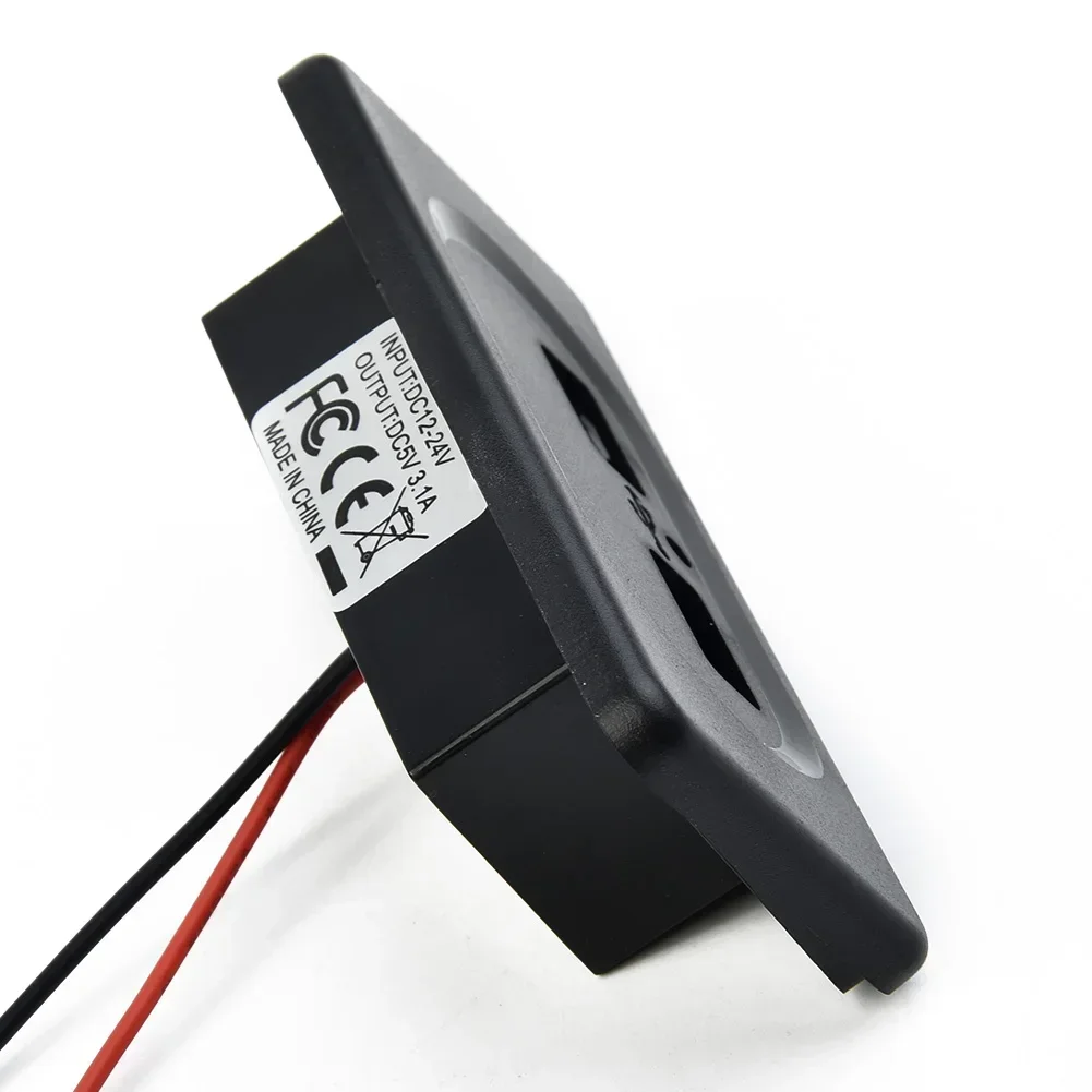 العربة المزدوج منافذ USB تهمة المقبس ل RV متنقل CamCamper المزدوج قافلة البحرية DC5V/3.1A 12 فولت شاحن تعديل أجزاء