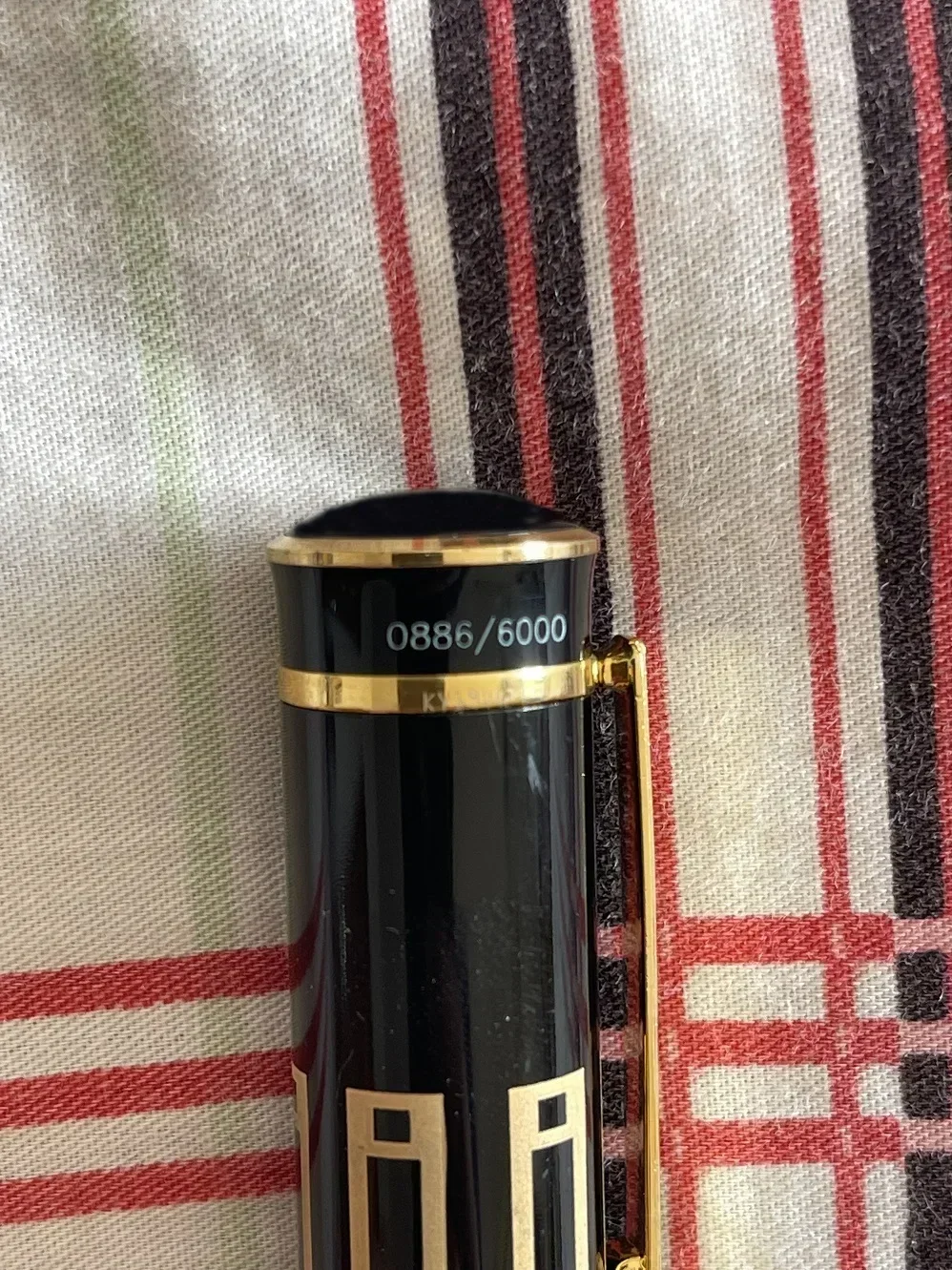 2025 MB Relief Logo Great Writer Thomas Mann Tintenroller, schwarzer Füllfederhalter