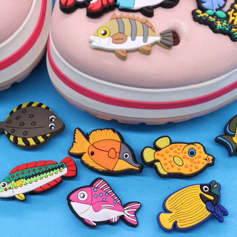 New Arrival 1pcs PVC Animal Shoe Charms Fit Wristbands Cartoon Deep Sea Fish Sandals Shoes Decoration Hole Slipper Accessories 