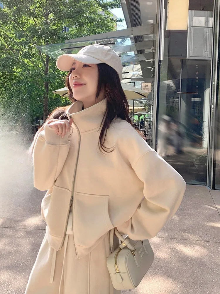 

Комплект из двух предметов: толстовка с капюшоном и брюки Cloudlike Fce, женский, повседневный, свободный крой, длинный рукав, на молнии, для комфортного ношения