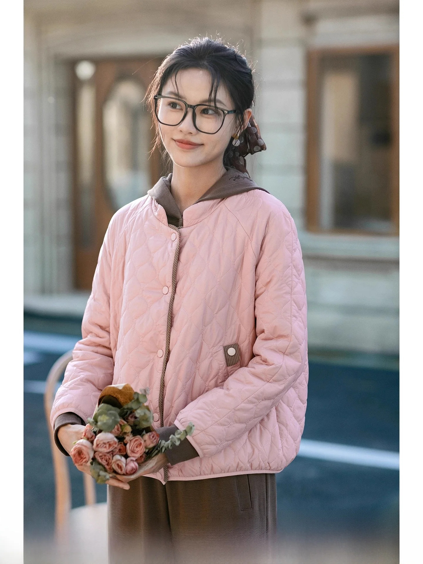 

Модная короткая розовая хлопковая куртка для женщин, осенняя новинка, свободный крой, длинный рукав, на одной пуговице, в художественном стиле