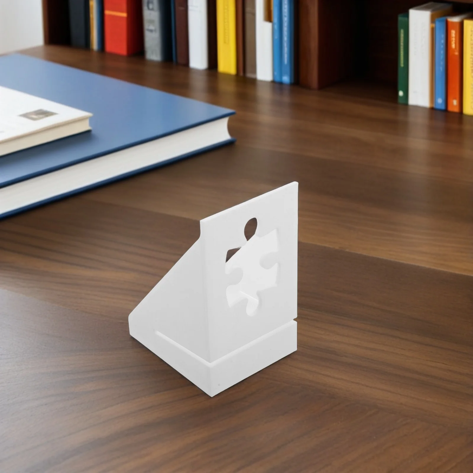 حامل حامل صندوق، حامل عرض بلاستيكي أبيض قوي، رف تخزين ألغاز موفر للمساحة لطاولة المكتب، حامل ملصق ألغاز