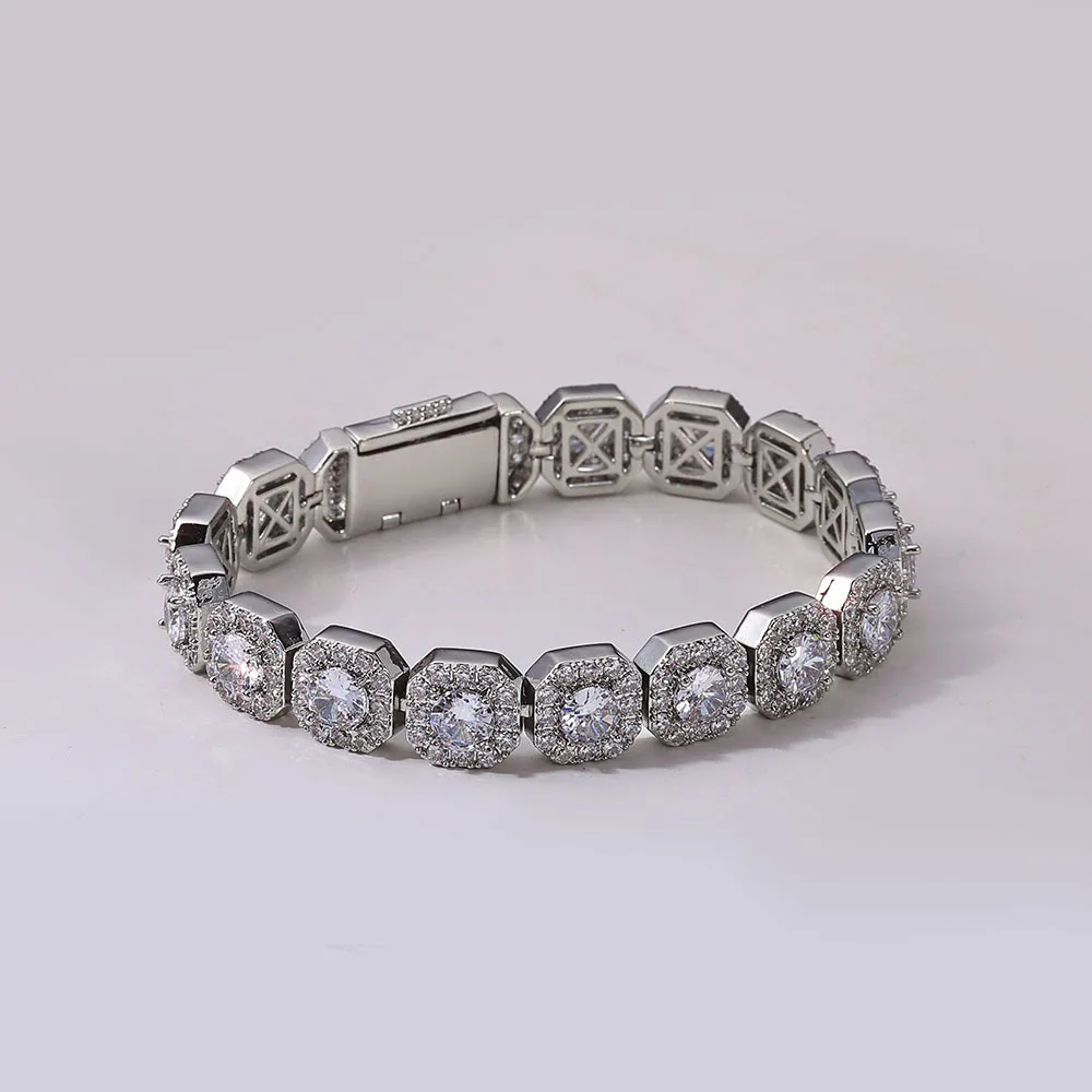 artificial diamonds embellish every square link,unisex 10mm Sugar Cube Bracelet of PT950 Platinum serves as daily fashion staple