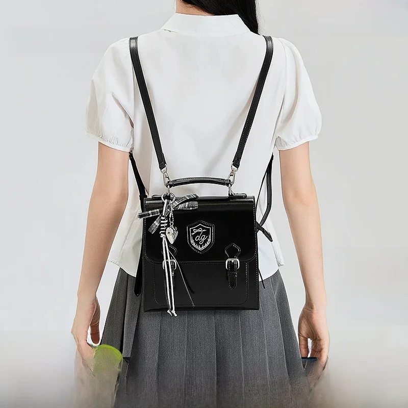 sac-a-dos-d'ete-sweet-cool-avec-boucle-metallique-tete-de-chien-rabat-et-double-bandouliere-sac-pour-femme-three-happiness-526649