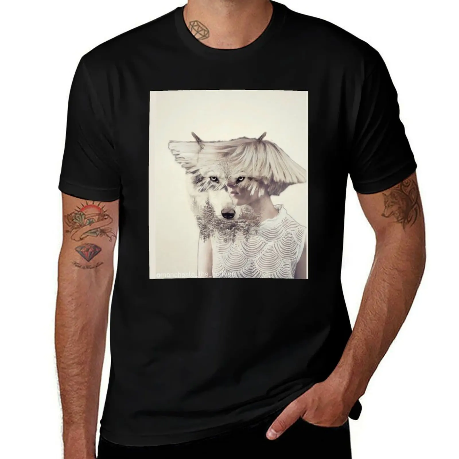 Aurora Wolf Eye T-Shirt Water Resistant Casual T-Shirt