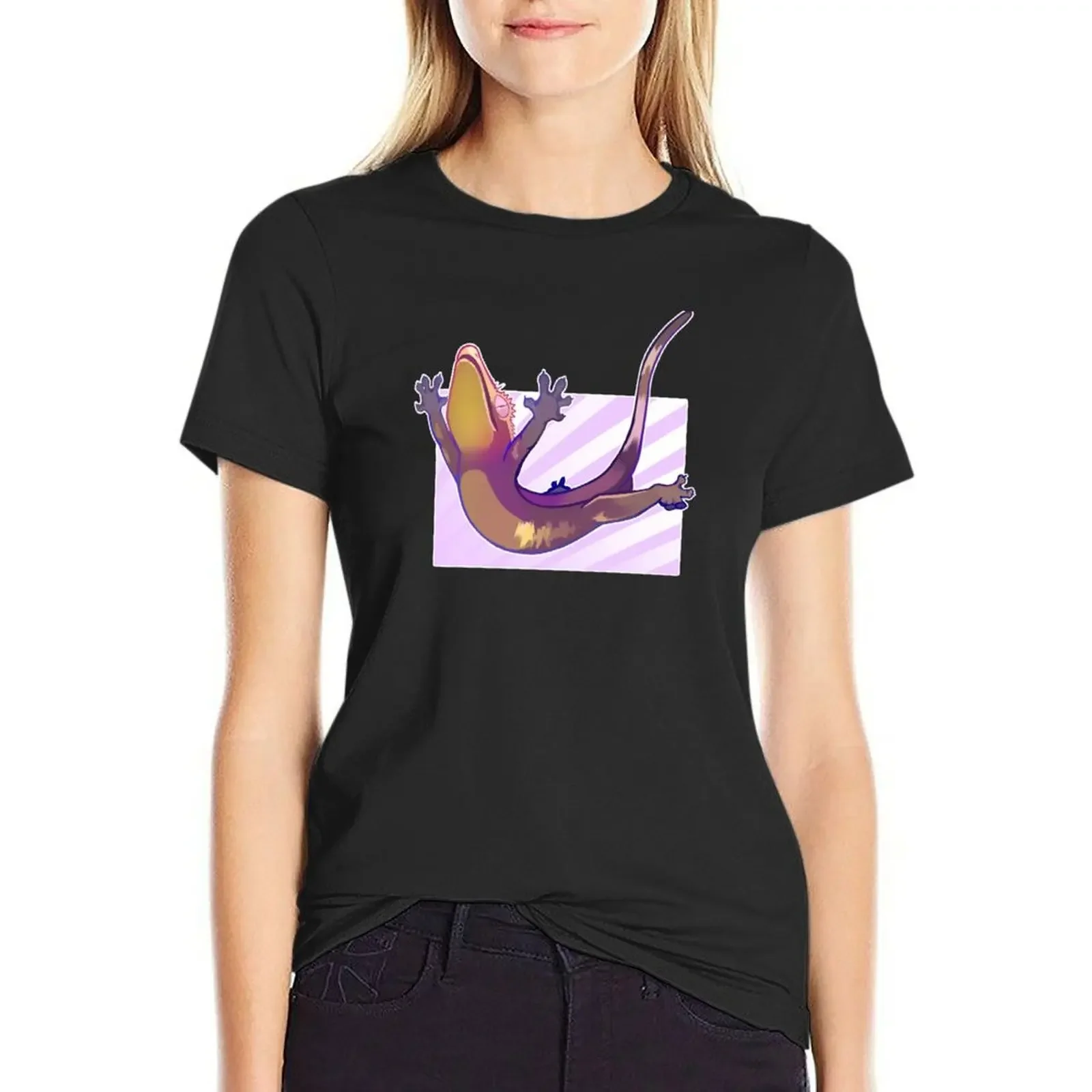 

Crested Gecko 2 T-Shirt Aesthetic clothing tops customs Womens graphic t shirts