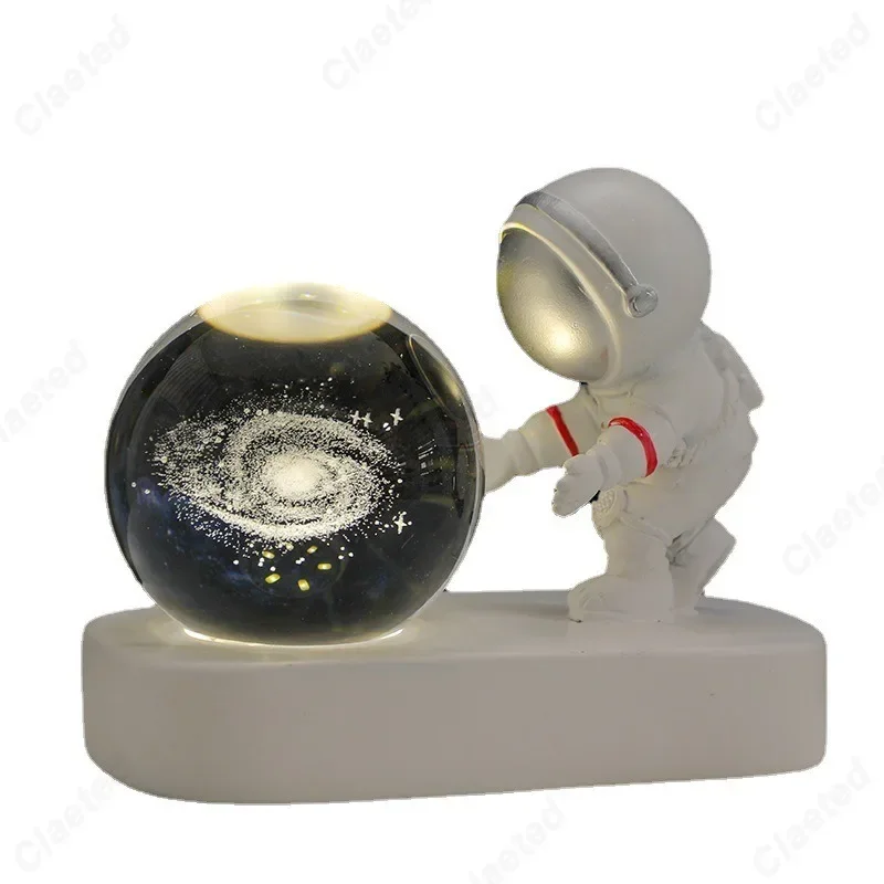 Imagem -05 - Usb Night Light com Bola de Cristal Esculpida e Base Luminosa Strip Céu Estrelado Astronauta Criativo Decoração para Casa