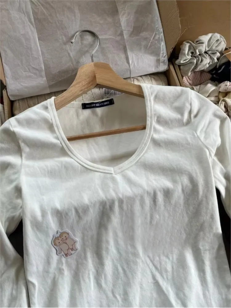 White V-neck Cotton Long Sleeve Tees Women Spring New Soft Basic Casual SlimTops Clothes Preppy Style Sweet Simple T-shirts