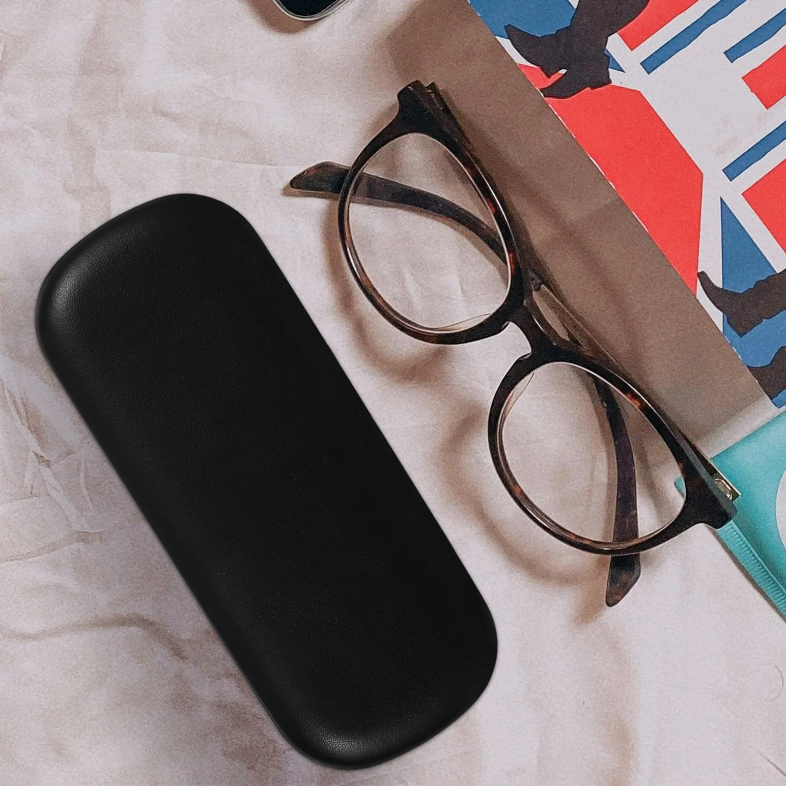 

Leatherette Eyeglass Case Hard Shell Compact Design For Sunglasses Safety Glasses Travel Storage Box Organizer Case