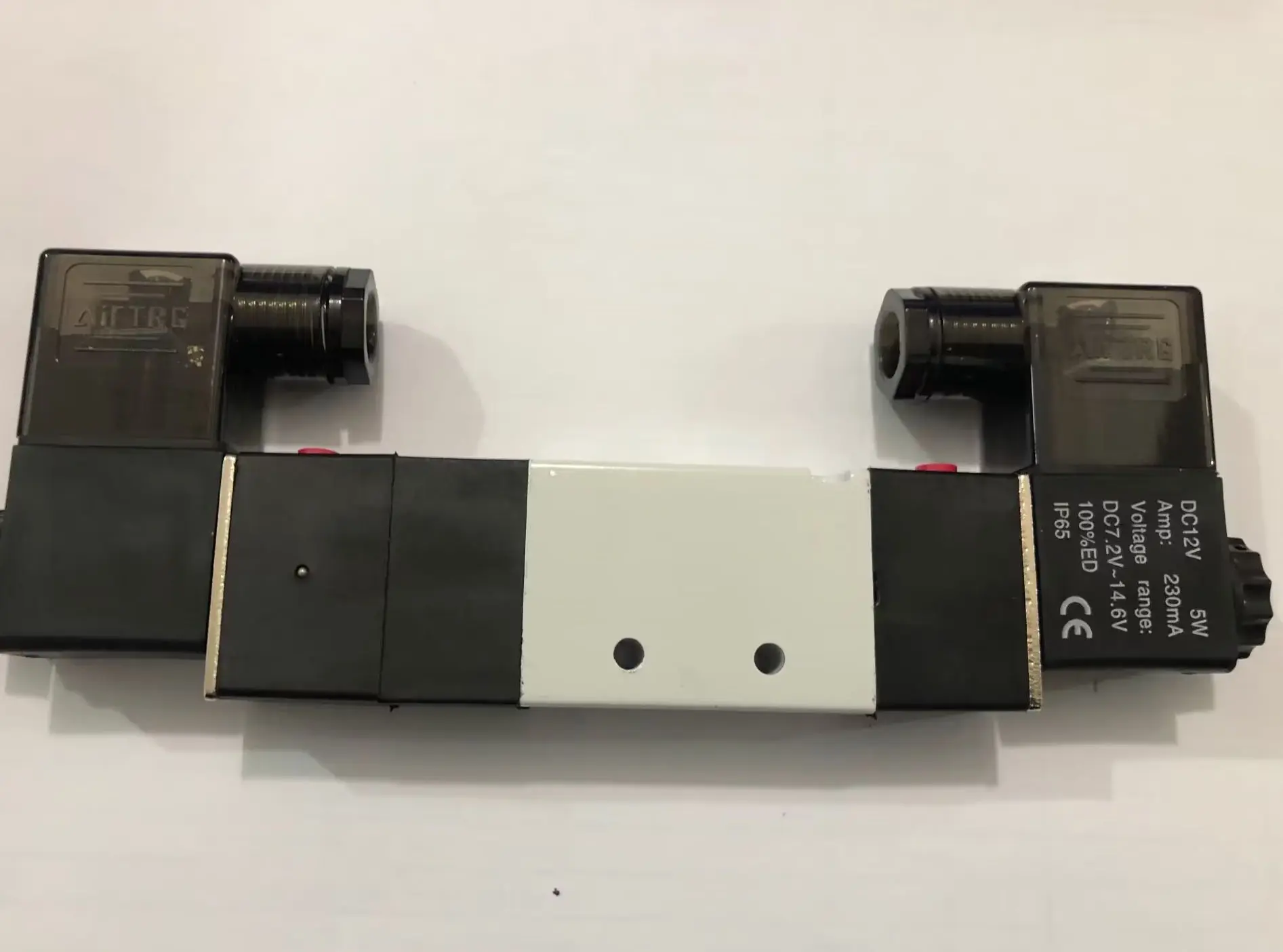 1/4\'\' Ports 4V230-08 4V230C-08 4V230E-08 3 Position 5 Way Air Solenoid Valve DC12V,DC24V or AC110V AC220V