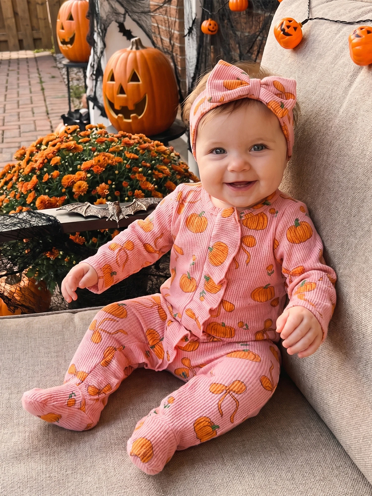 Halloween Pumpkin-Print-Footed Headband Bow-Pumpkin-Print Baby Girls Halloween Long-Sleeve Footed Romper With Bow Pumpkin