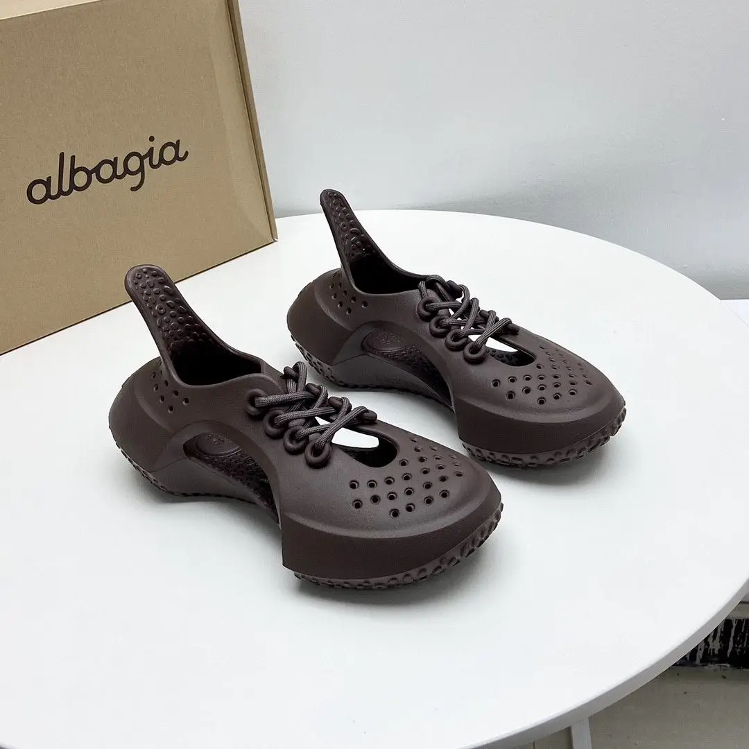 New non-slip breathable perforated walking shoes comfortable ladies casual running shoes EVA surface men's casual sneakers