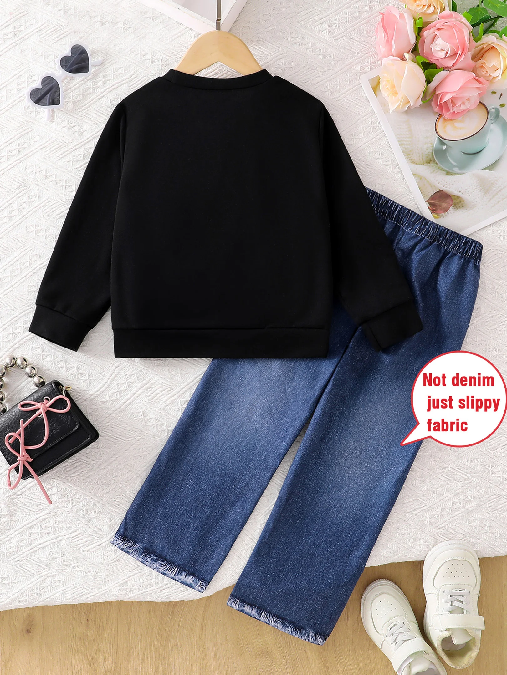 2-Piece Set of Simple and Trendy Spring and Autumn Clothing for Girls: Bow-Knot English Letter Print Round-Neck Long-Sleeve Ribbed Sleeve Outerwear + Bow-Knot Print Faux Denim Pants, Outdoor Stylish and Youthful Casual Clothing for Girls