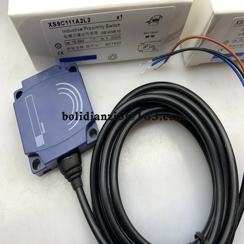Novo sensor de interruptor de proximidade XS8D1A1PAL2 XS8D1A1NAL2 XS9C111A1L2 XS9C111A2L2 em estoque