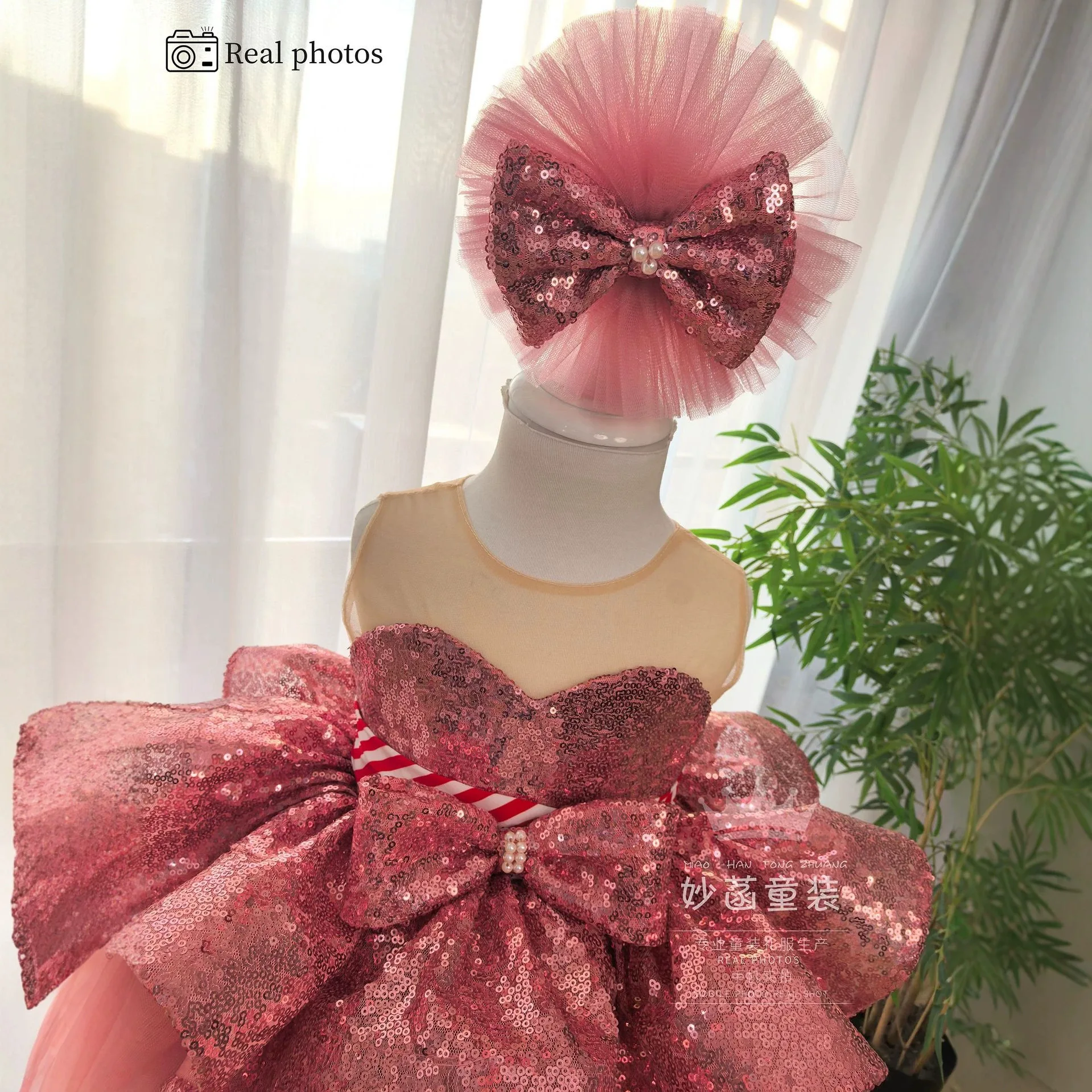 Girls Pink Sequins Princess Dress with Bow Children's Sweet Birthday Tutu Dress Foreign Trade Host Dress