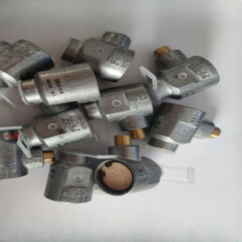 

Запчасти для выпускного клапана FESTO SE SE SEU 1, 2, 1, 4, 1, 8, 8, 8, 6822 9686, 6753, 4616
