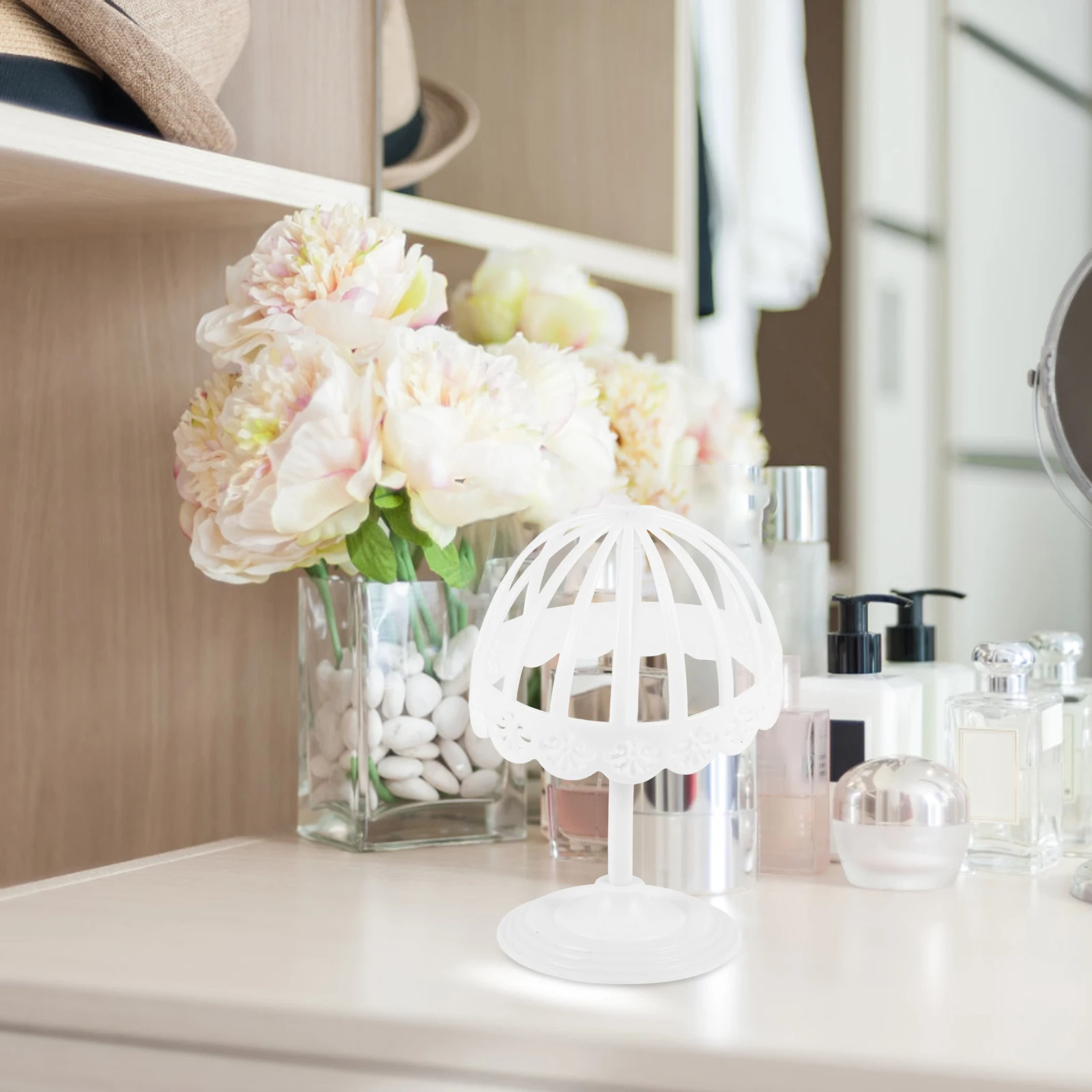 

1pc Display Rack Storage Stand for Shop Hollow Design Classic Decorative 3D Hat Holder Strong Support Hat Storage Organizer