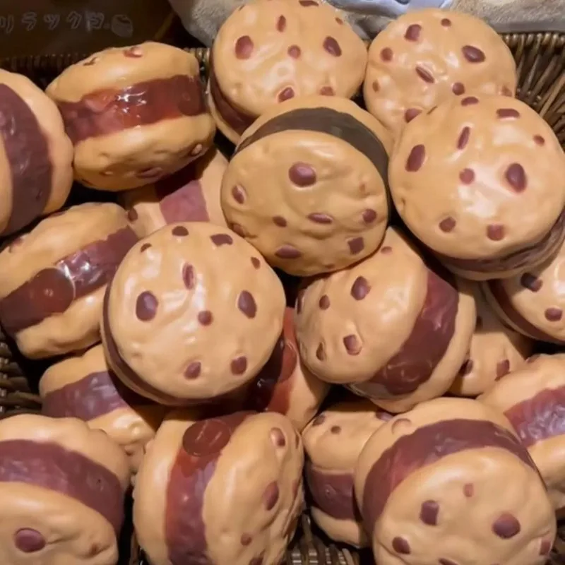 Knuspriger Schokoladenkeks-Quetschball, runde, mit Blöcken gefüllte ASMR-Anti-Stress-Spielzeuge zur Entspannung der Hände, Geschenkspielzeug – Detail 5