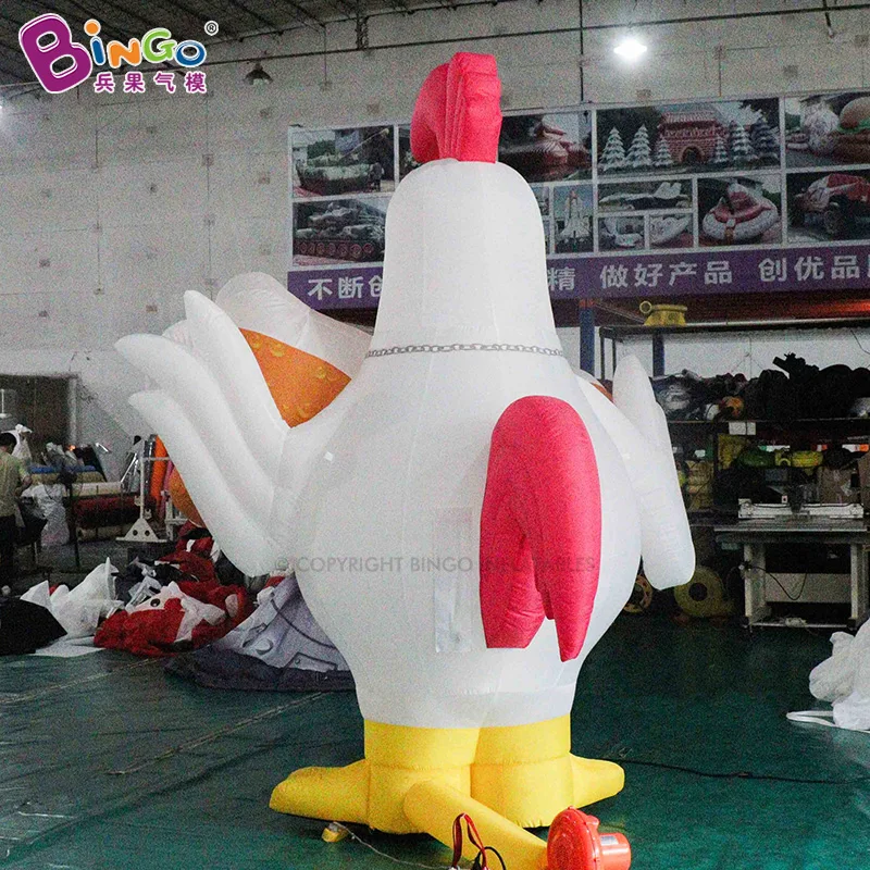 Pollo inflable de alta calidad, pollo que sostiene una cerveza, se puede utilizar para tienda, centro comercial, publicidad, BG-C0241