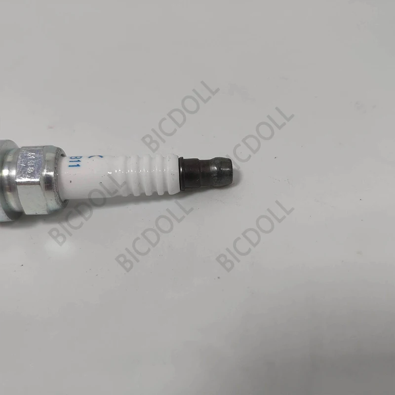 8Pcs Iridium Spark Plug Replace for ILKAR7B11 4912 for TOYOTA YARIS COROLLA VERSO RAV 4 PRIUS AYGO AVENSIS AURIS MAZDA 2 3 6 5