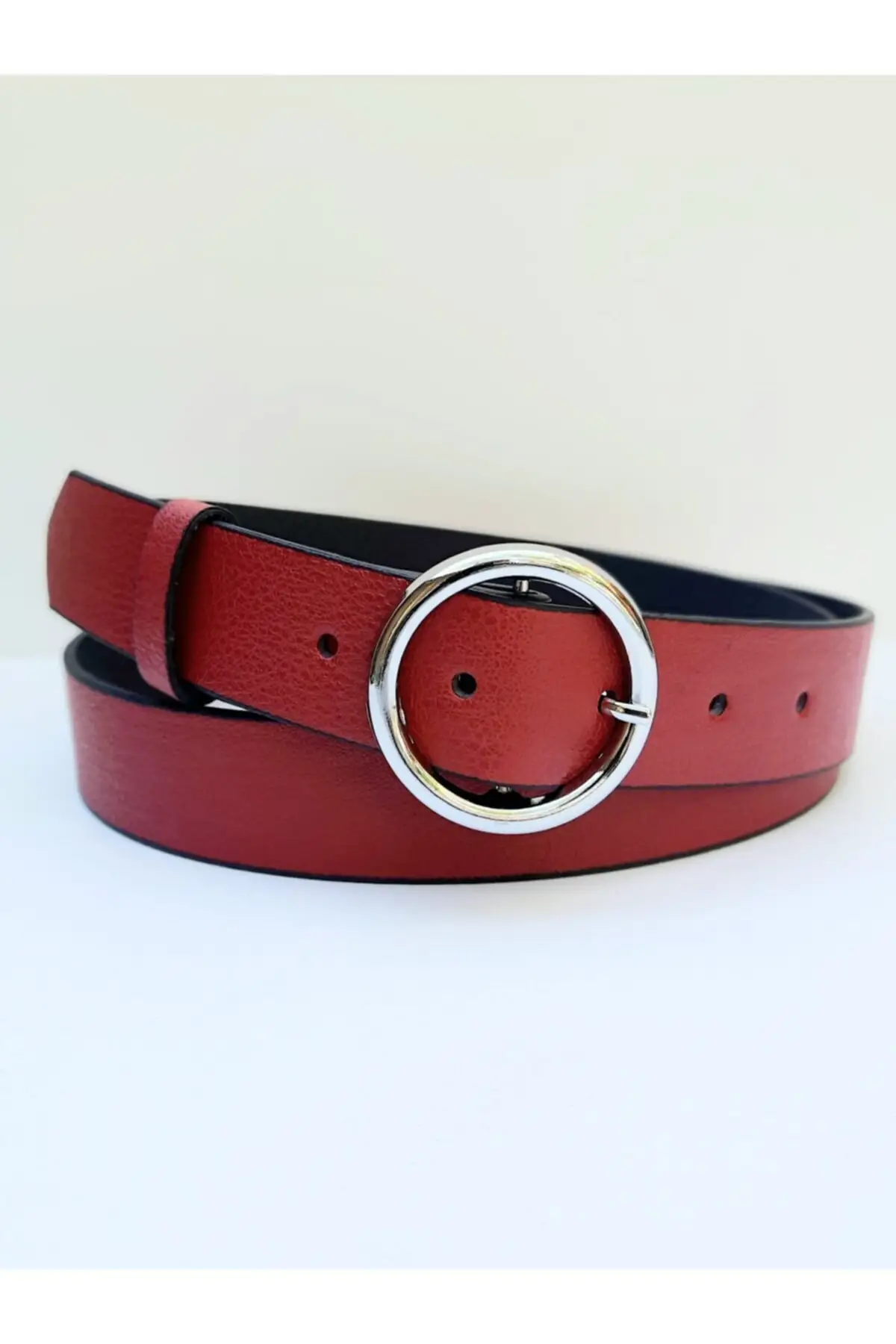 Women Red Silver Ring Buckled Belt Special Ring Buckle Closure Modern Female Trousers Belt