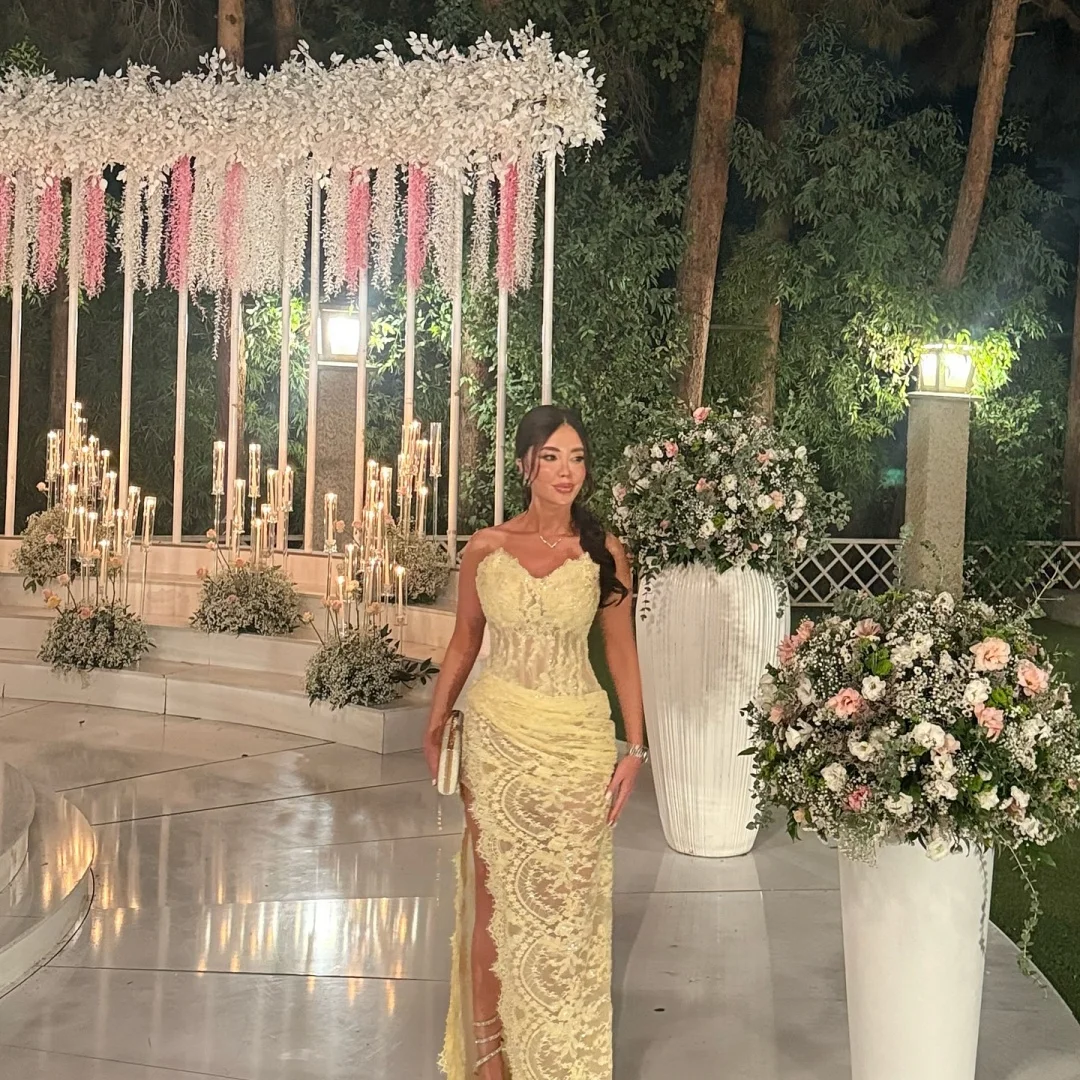 Amanda Customized Yellow Flowers Embroidery Prom Dress Strapless Side Slit vestidos de noche Floor-Length Formal Evening 2025