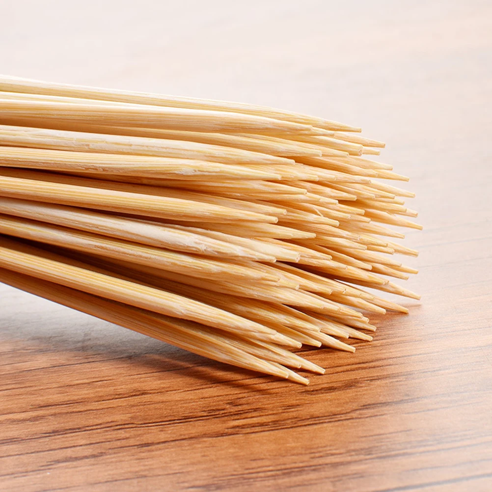 

200pcs 3Mmx25Cm Bamboo Skewers Food Grade Roasting Sticks Bbq Disposable Wooden Picks For Catering Desserts Cocktail Events