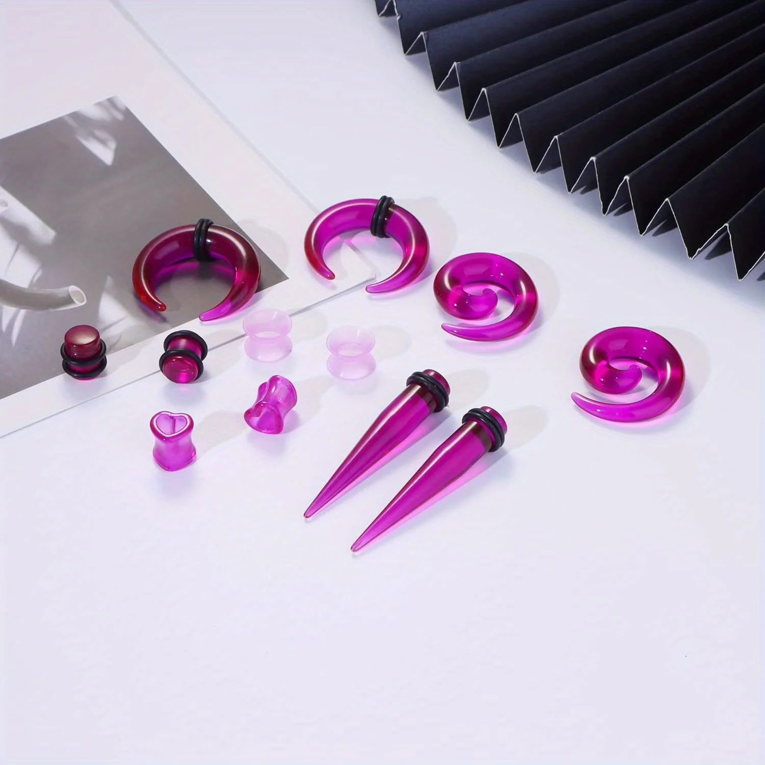 Diamday 1Pcs Ear Stretching for Women Men Ear Gauges Expander Acrylic Tapers Plugs Silicone Tunnels Earrings Piercing 14G-00G