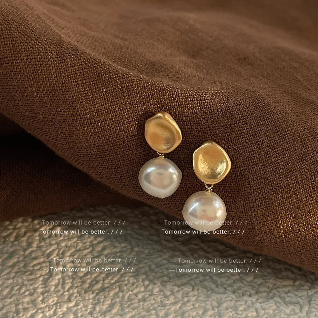 

Summer Elegant Pearl Pendant Stud Earrings For Women Gold Plated Pearl Drops Earrings Girl Female Party Wedding Jewelry