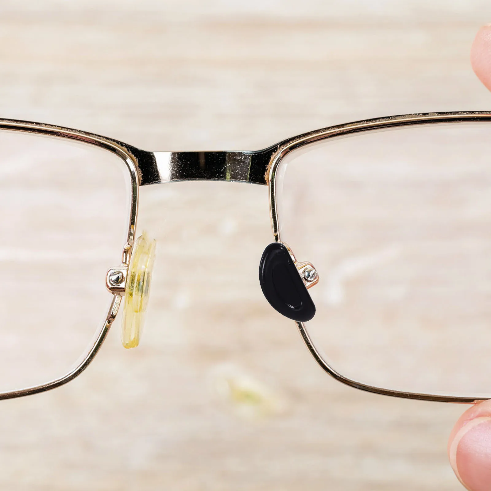 

6Pairs Glasses Nose Pads Anti-Slip Silicone Soft Supple Cushions Eyeglass Nose Pad Replacement Optical Frame Supplies