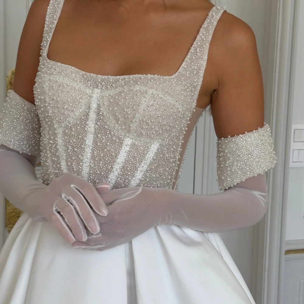 Amanda Customized White Spaghetti Strap Gloves Pearls robes de soirée Satin Backless Party Dresses Strapless A-line Prom Dress