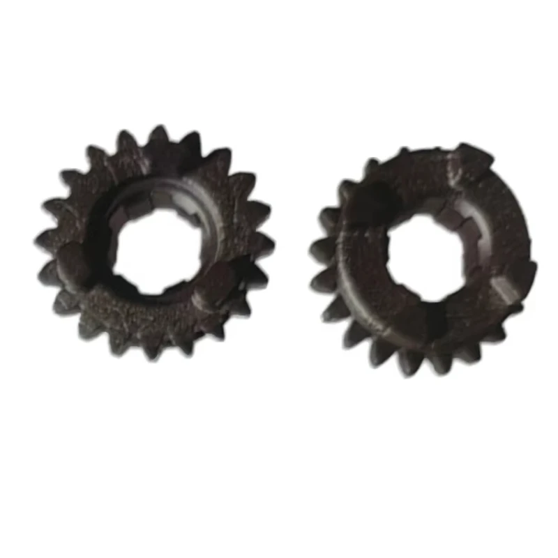 

Высококачественная мотоциклетная шестерня CD70 может быть изготовлена по индивидуальному заказу, прямые продажи с фабрики 70/125, основной 3, вспомогательный 3, 200/125, двойные зубья