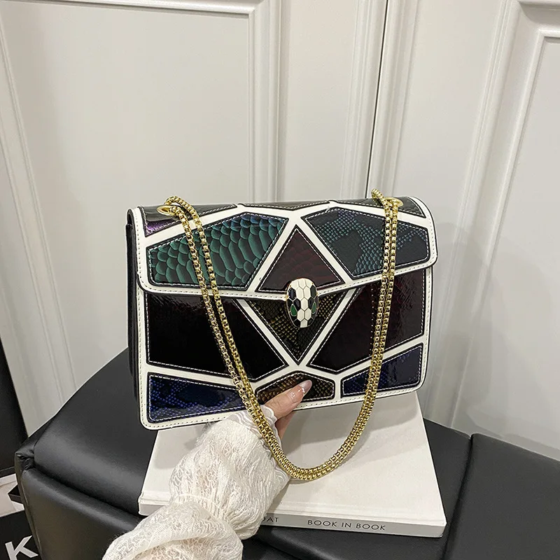 

New Fashionable Large-capacity Chain Women's Bag, Snake Pattern Retro Splicing Diagonal Span Bag