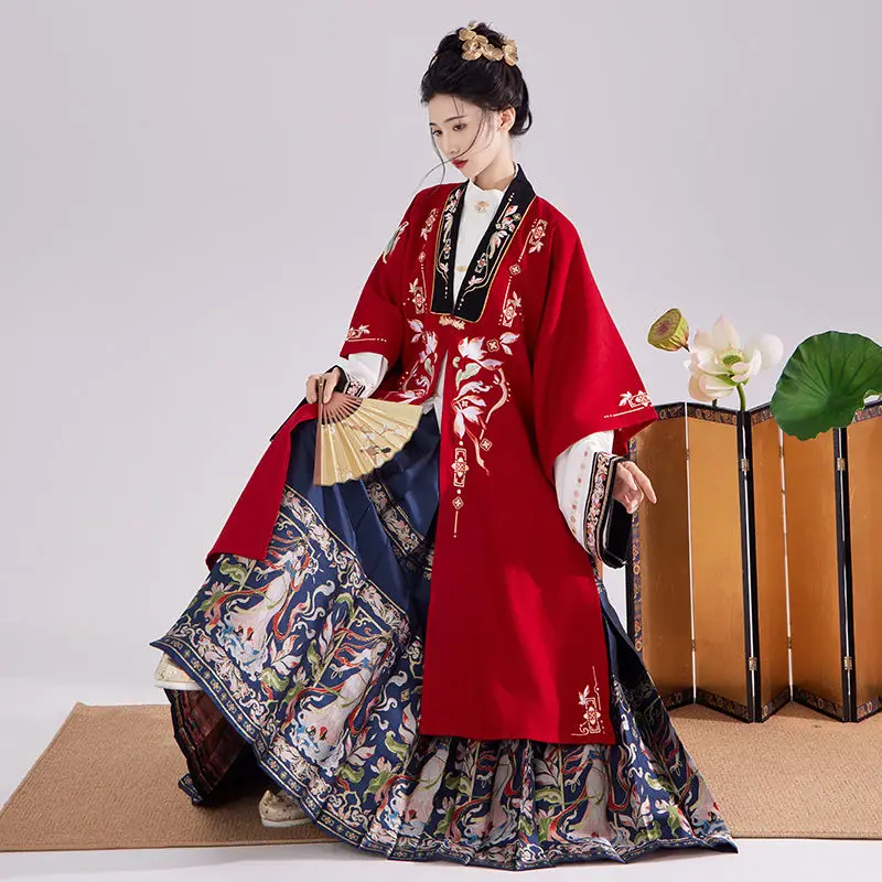 

Winter Ming Dynasty Hanfu Dress Thicker Coats for Women Original Ma Mian Skirts Christmas New Year Costume Chinese Ancient Tradi