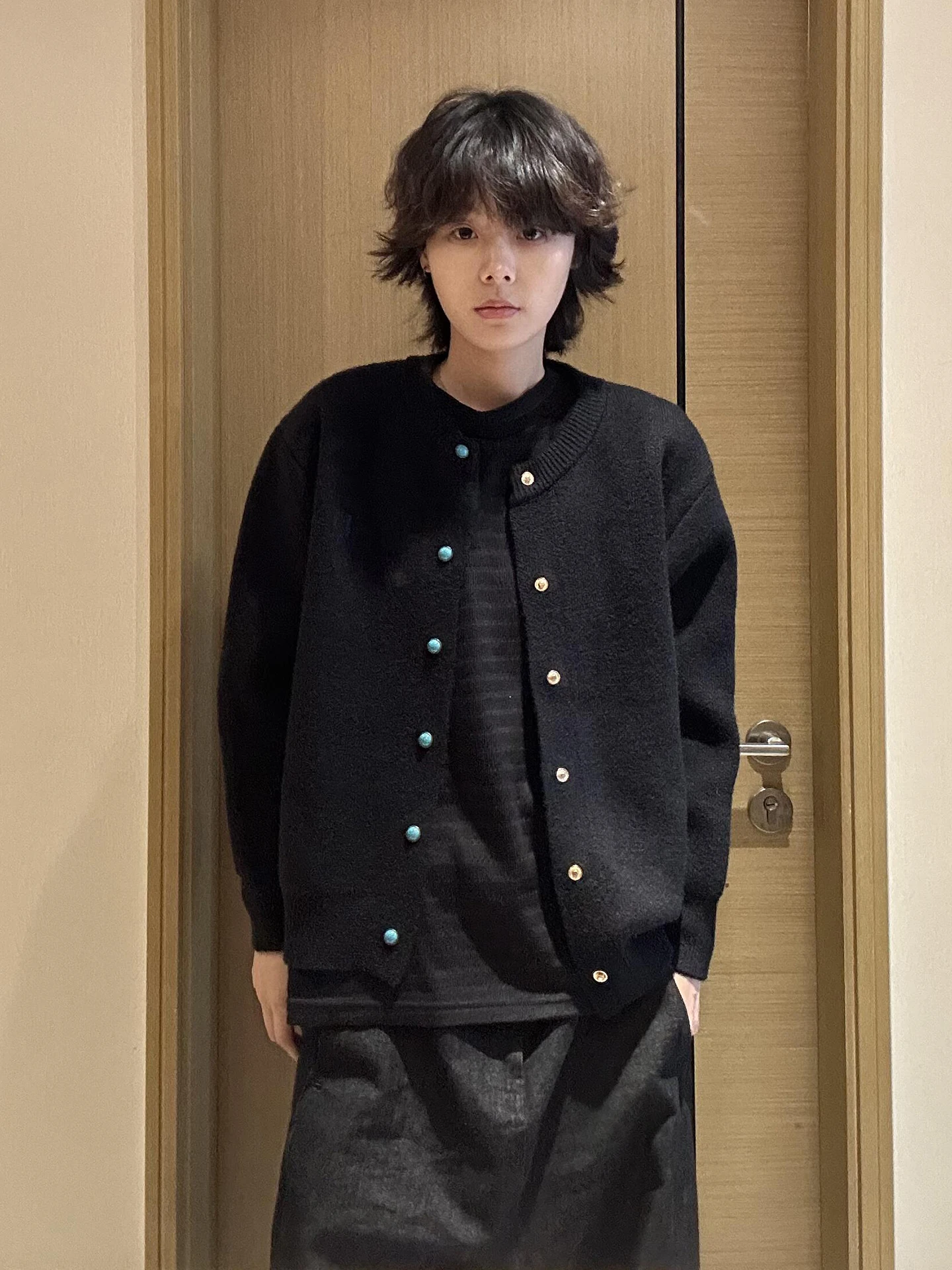 

Мужской вязаный тюркоазовый кардиган на пуговицах: мягкий, удобный, стильный, повседневный, осенний, модный