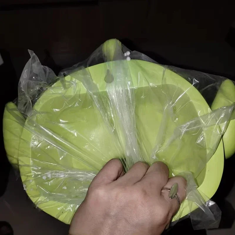 Boîte à mouchoirs Alien avec figurines de dessin animé Disney, modèle d'entrée de bureau créatif, ornements, rangement de décoration, cadeaux d'anniversaire, jouet