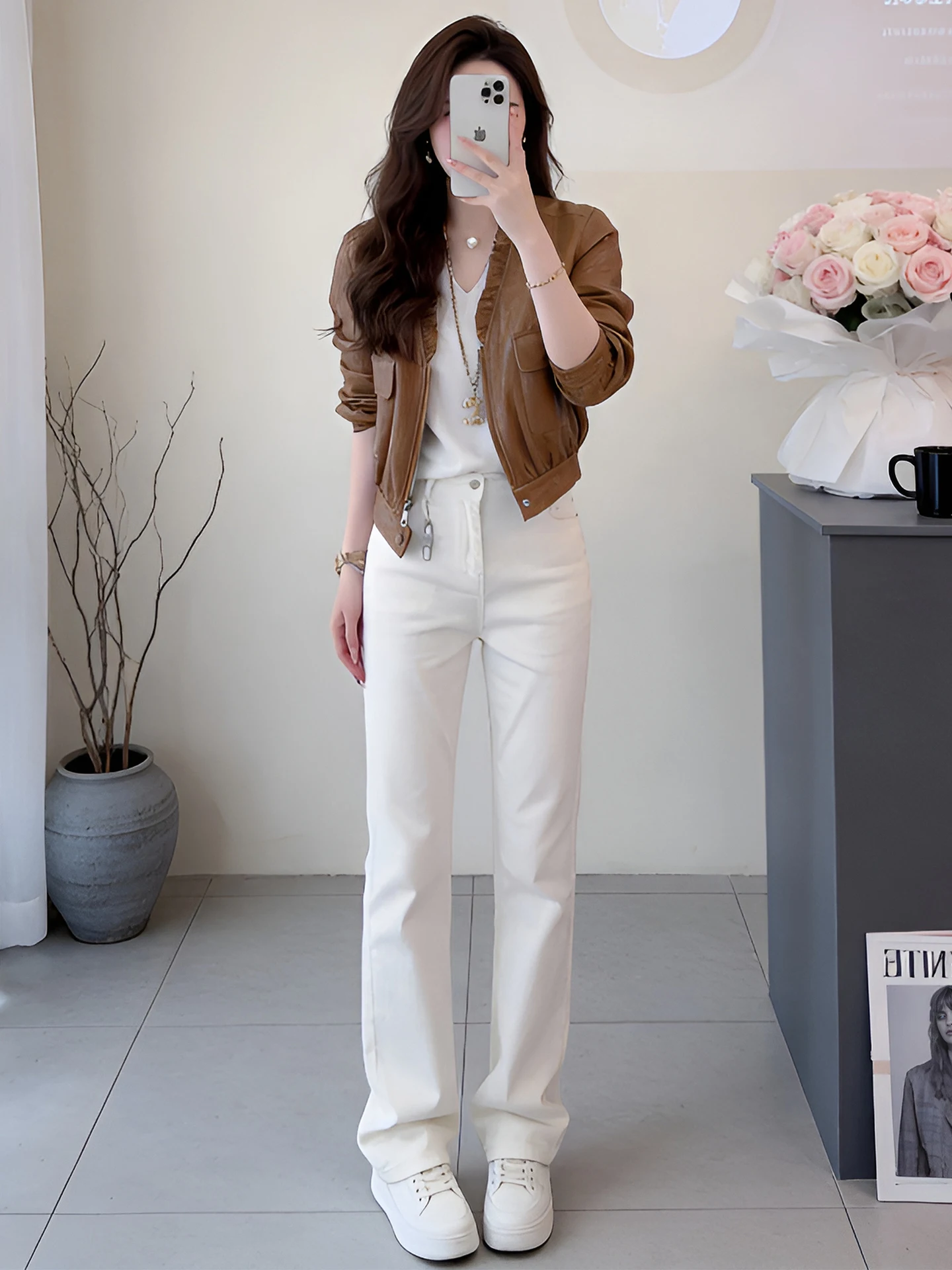 

Elegant Short Casual Leather Jacket Wood Grain Design Vintage Style Spring Autumn New Arrival Women's Fashion Outerwear