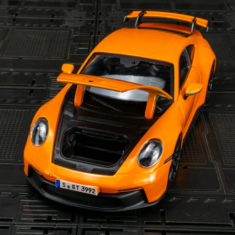 1:24 911 GT3 Neues Legierungs-Luxusfahrzeug Diecast-Sportwagenmodell Sammlung Geschenke Druckgussspielzeug Hobbys Voiture