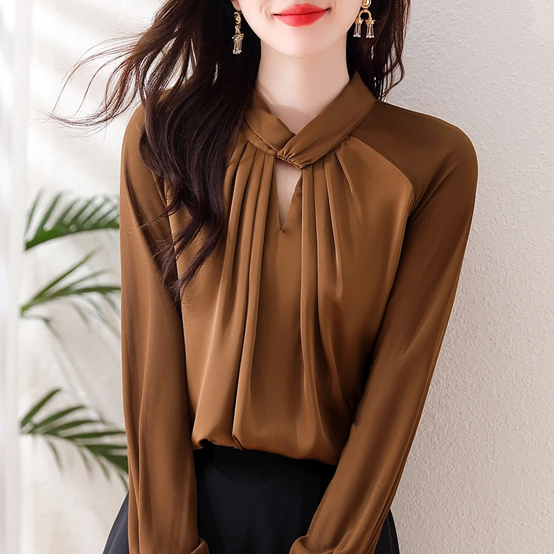 Chiffon Solid Women\'s Shirts Loose Office Lady Blouses Spring/Summer Clothing Hollow Out Fashion Full Women Tops