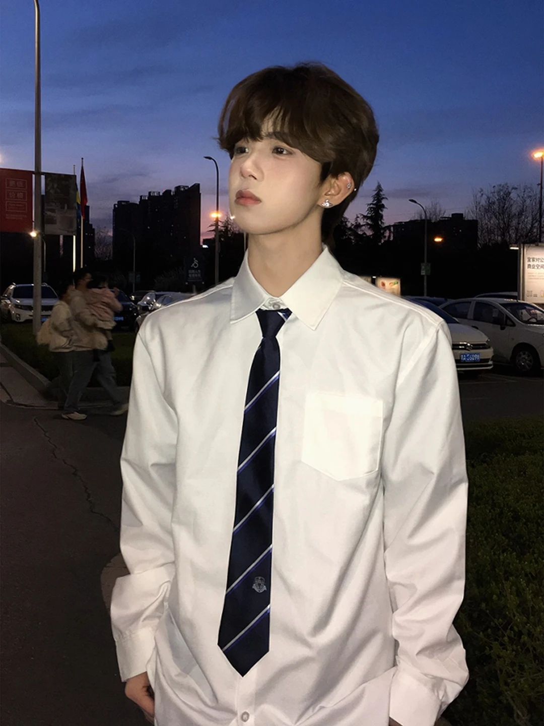 

White Long Sleeve Basic Style Men's Student Shirt Pure Color Cleanfit Academy Trend Pure Color Casual Shirt for Campus And Dates