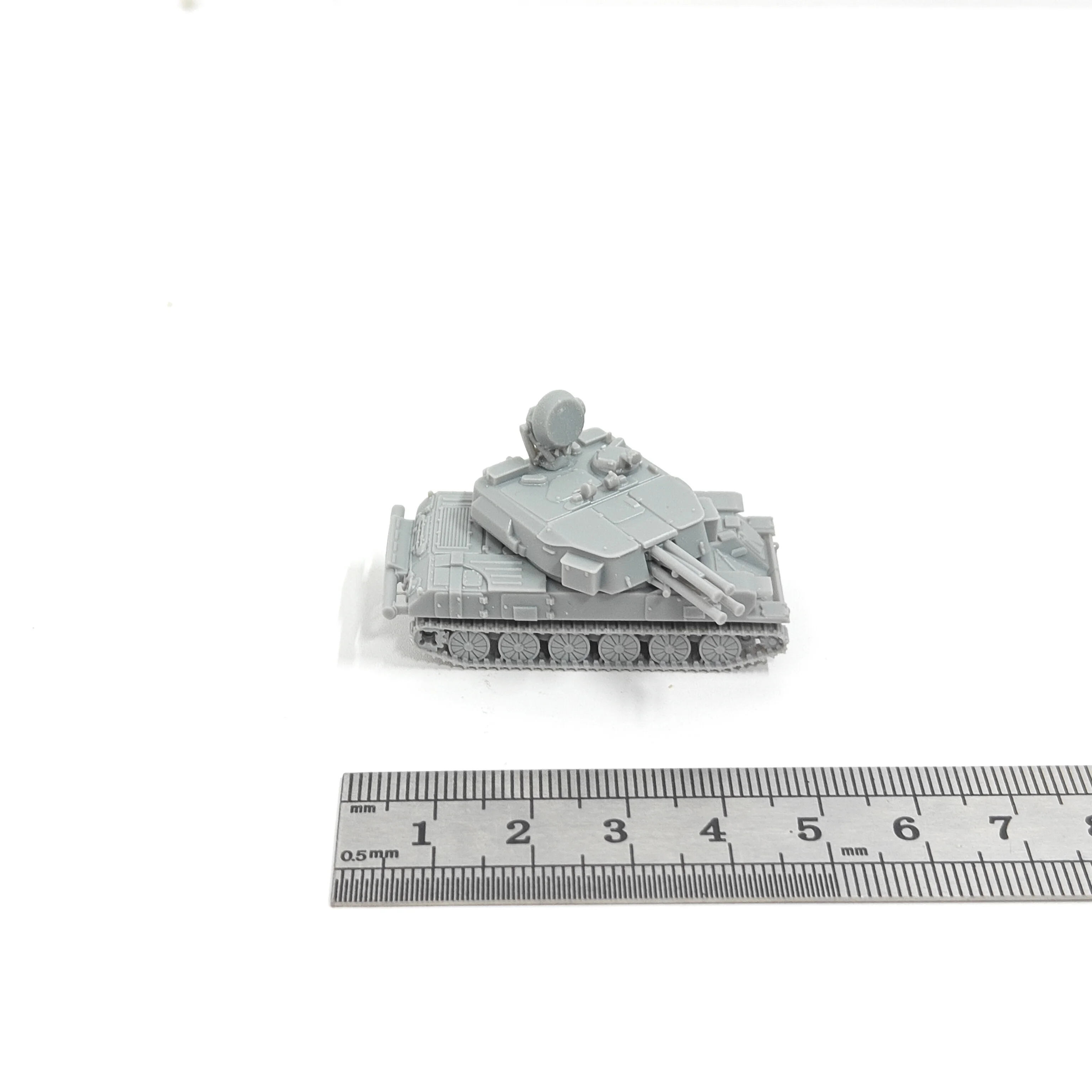 1/144 Scale ZSU-23-4 (Shilka) Self-Propelled Anti-Aircraft Gun MODEL KIT