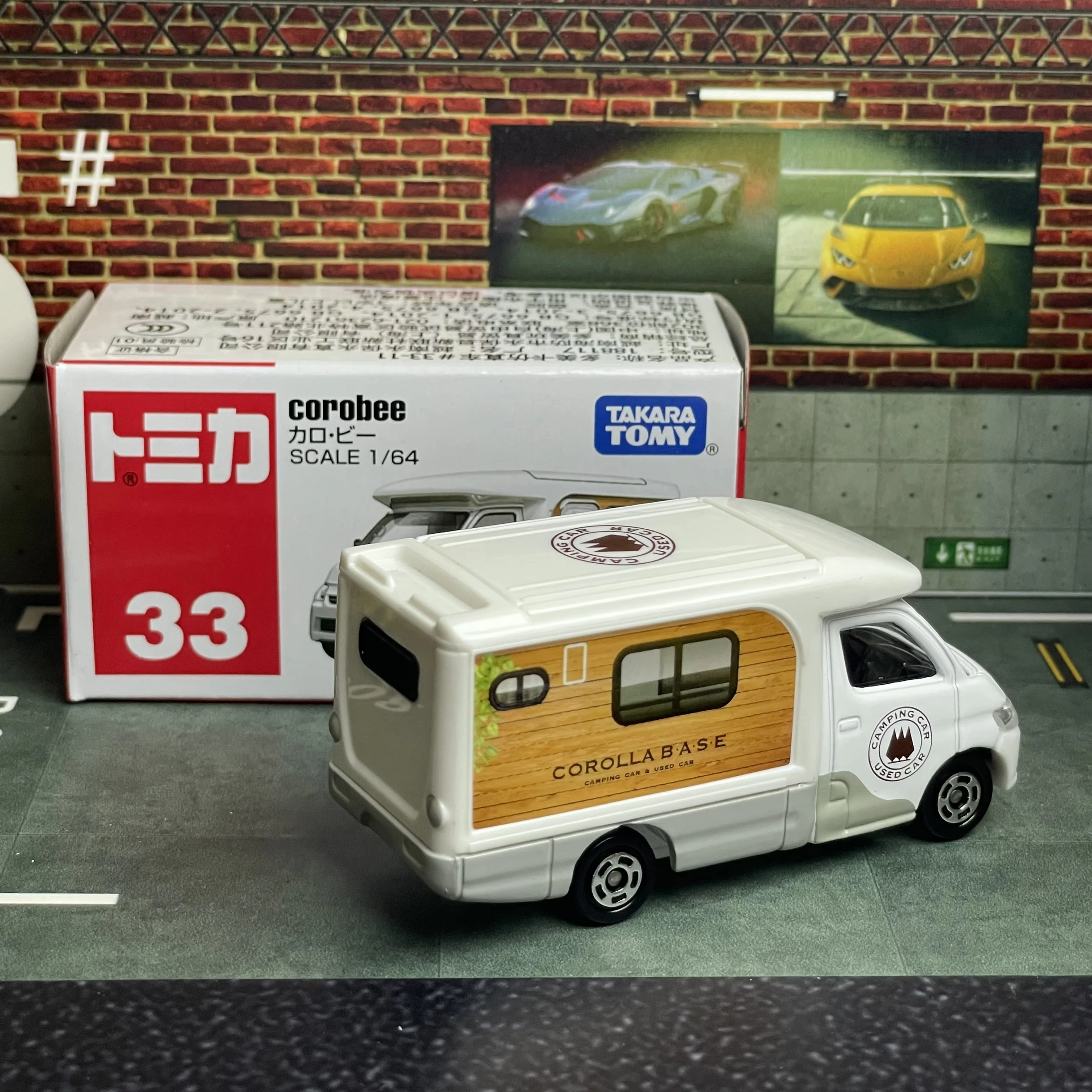 Takara Tomy Tomica No. 33 Carobee Casting Static Casting Static Alloy Car Vehicle Diecast Metal Mode Collection Display Boy Toy