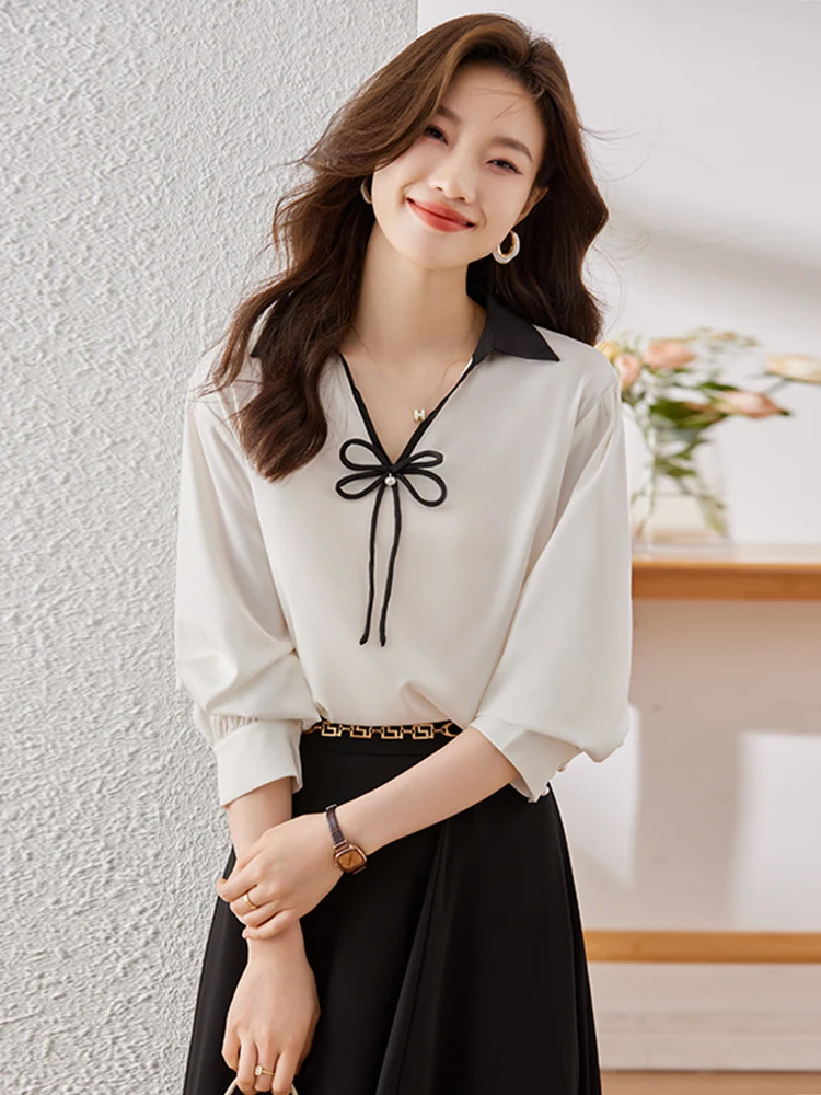

Elegant V-Neck White Shirt Women's 2026 New Autumn Winter Professional Set Design Sensation This Year's Popular Chiffon Top