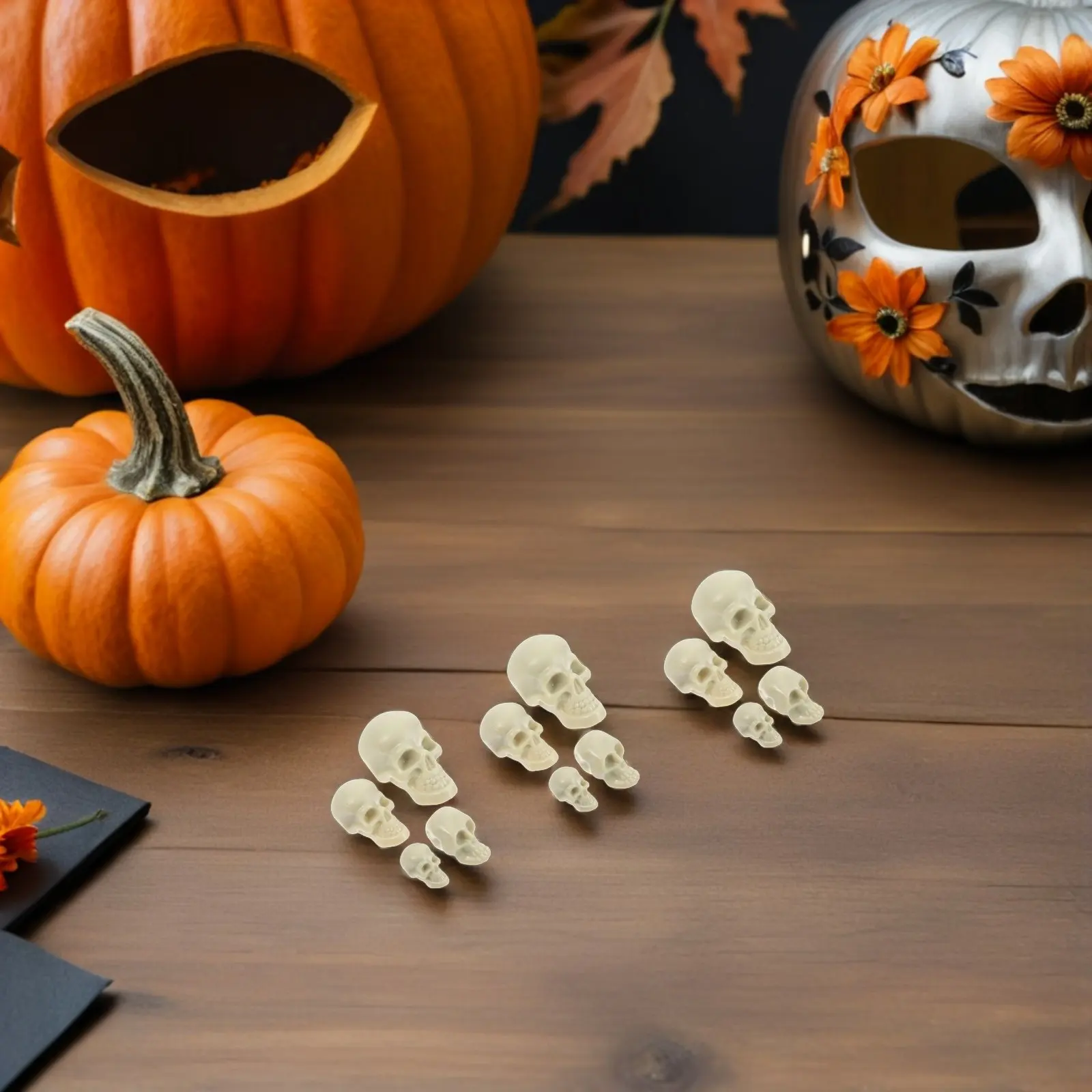 150Pcs Skull Heads Plastic Miniature Realistic Head Decorations Halloween Party Photo Props Haunted Ornaments